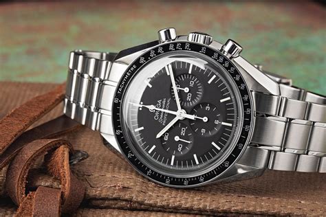 different omega speedmaster models